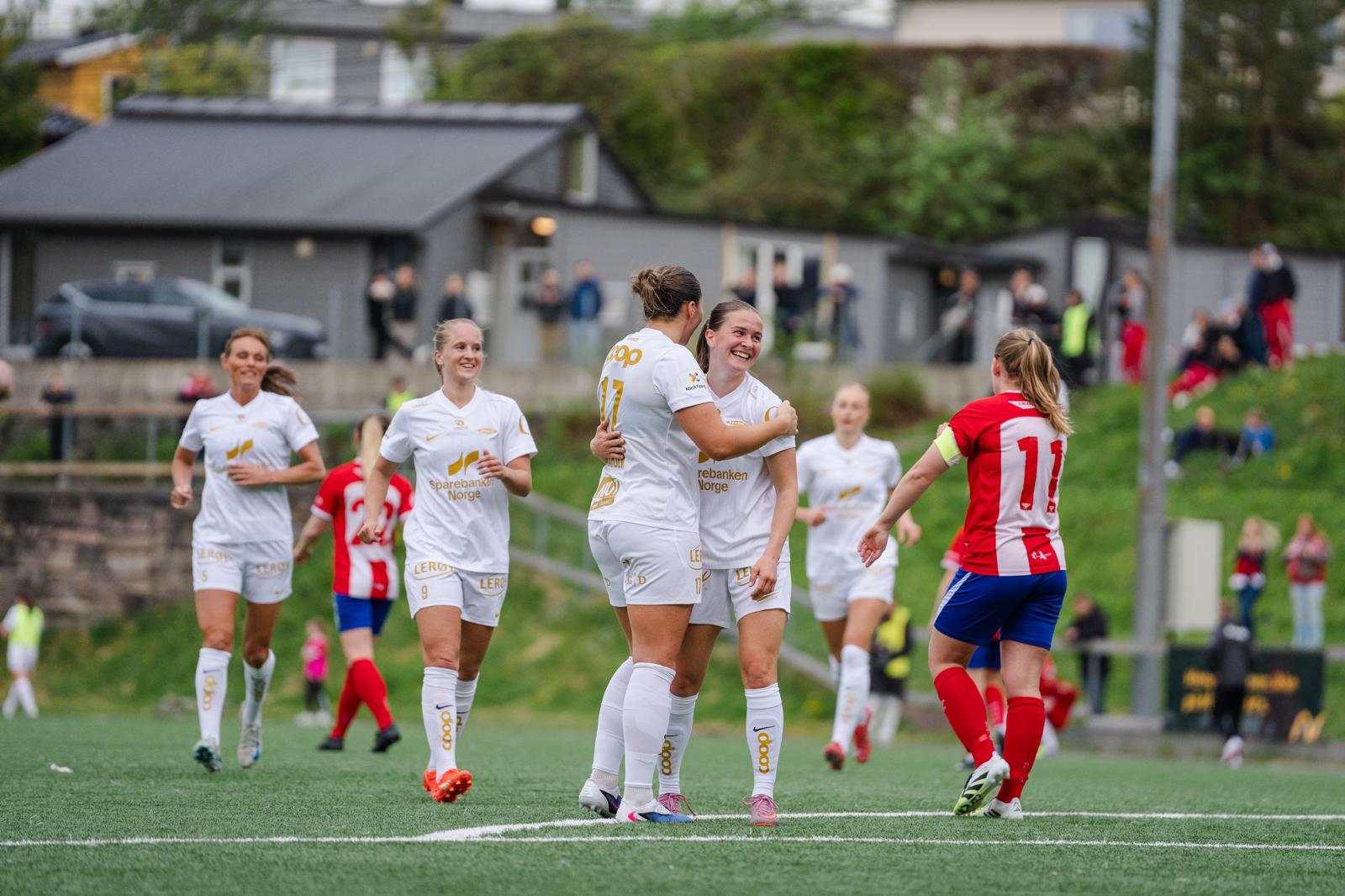 ESCLUSIVA - Intervista con Leah Garen del Brann Femminile
