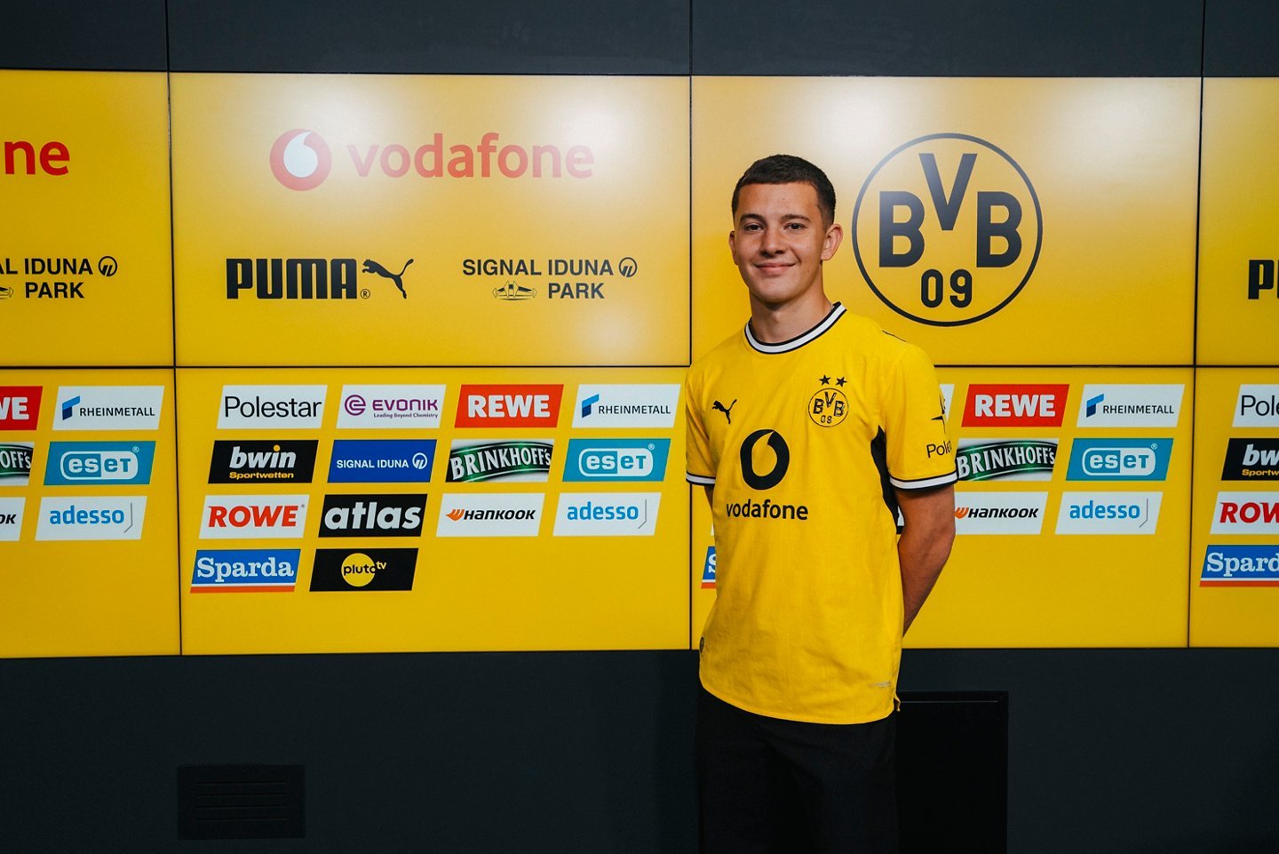 Giovani Promesse: Konstantinos Karetsas, il gioiello greco che ha scelto il Borussia Dortmund